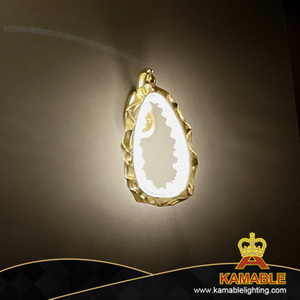 مصباح جداري من الأكريليك النحاسي الفاخر على شكل فندق غير منتظم (KZB02W) 