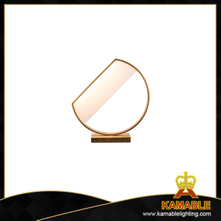 مصباح طاولة بتصميم عصري من الفولاذ المقاوم للصدأ (KAT18-081)